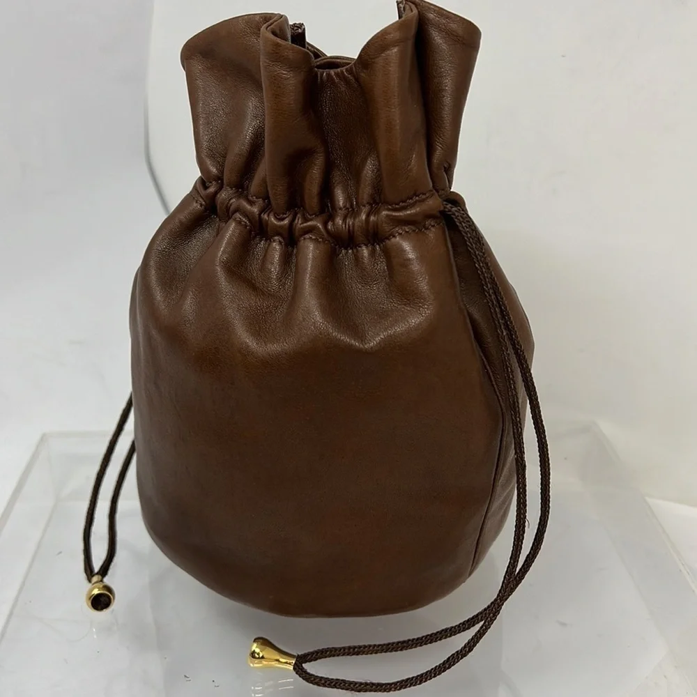Gucci Leather Cinch Small Bucket Bag Purse - Picture 3 of 12